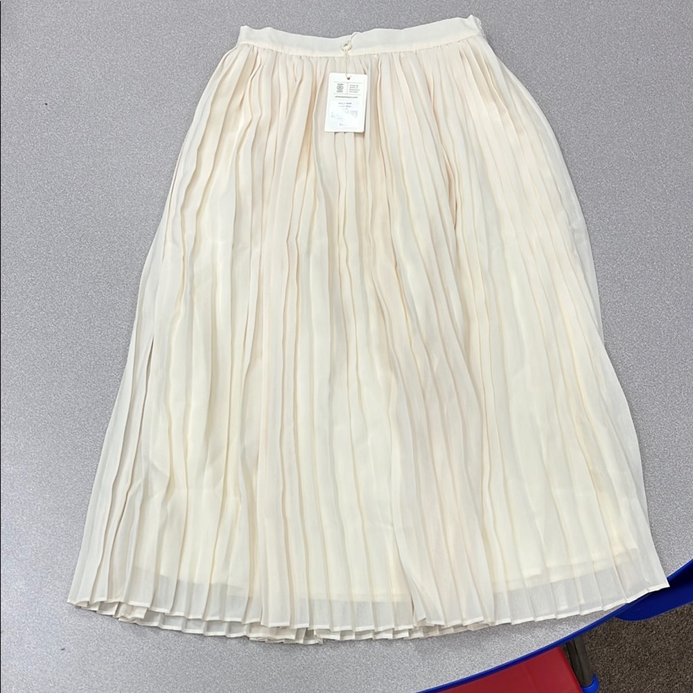 DownEast Cream Pleated Midi Skirt Resort Wear
